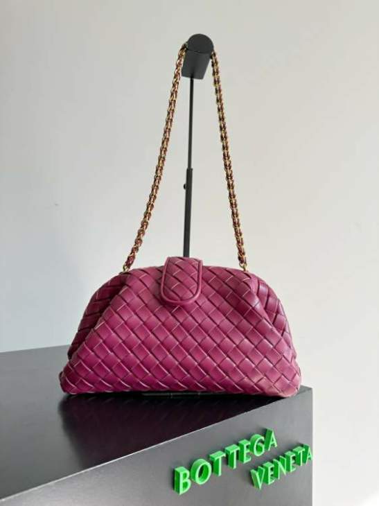 Picture of Bottega Veneta Handbags _SKUfw216209387fw
